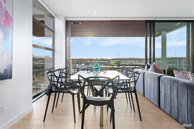 607/141 Pakenham Street_4