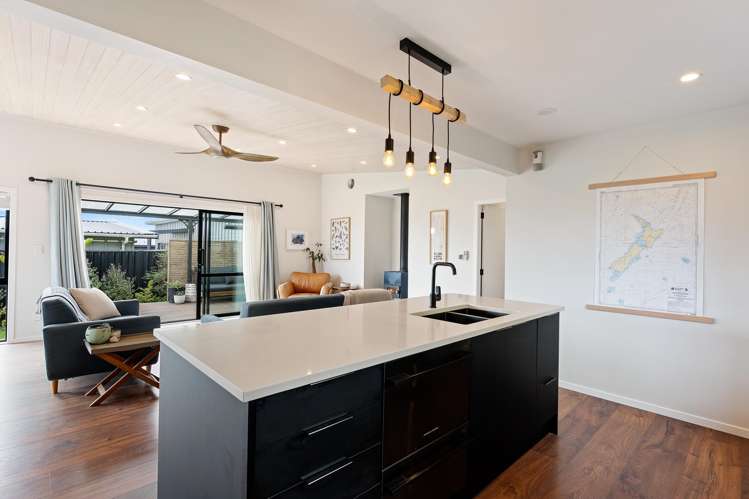 37 Seagrass Place Otaki Beach_8