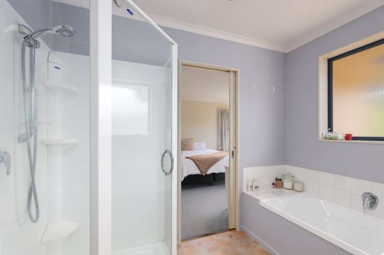 91 Bishopdale Avenue Bishopdale_11