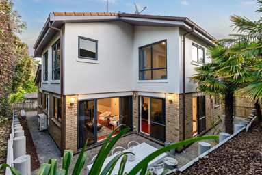 18B Howe Street_1