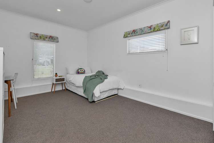 10 Attwood Street Tamaterau_21