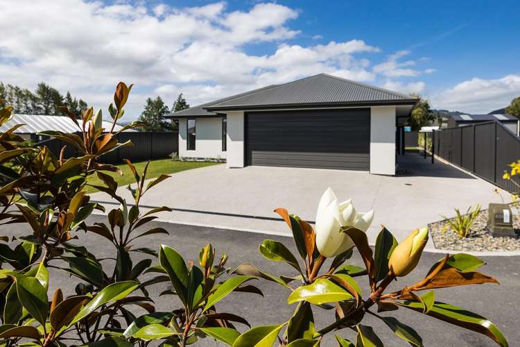 8 Magnolia Lane Mosgiel_25