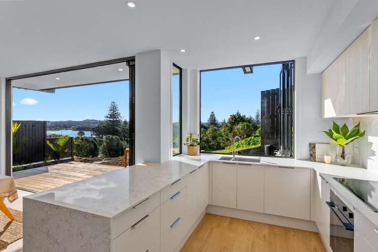 45a Rosario Crescent Red Beach_5