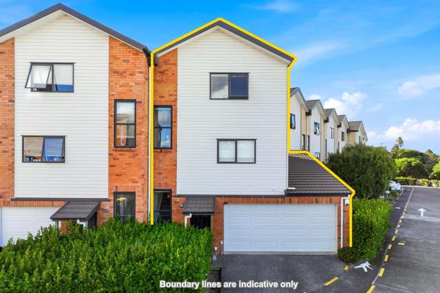 Affordable, Fresh Renovated & Double Garage!