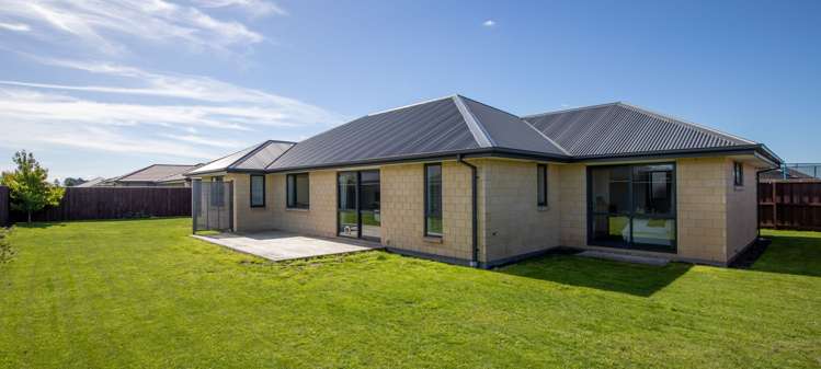 39 Moreton Green Rolleston_29