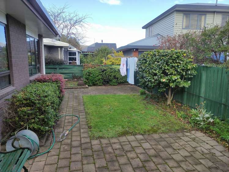 8 Robalan Place Redwoodtown_15