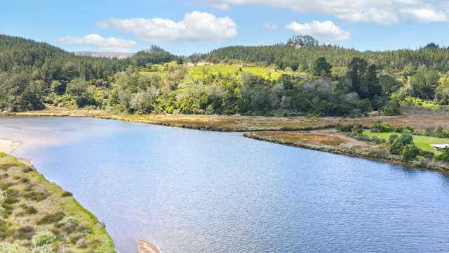 671 Hikuai Settlement Road Pauanui_3