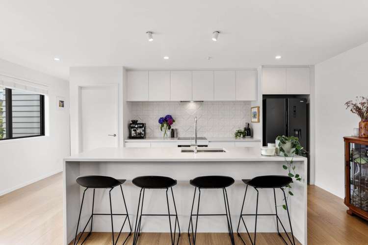 17 Langton Road Stanmore Bay_10