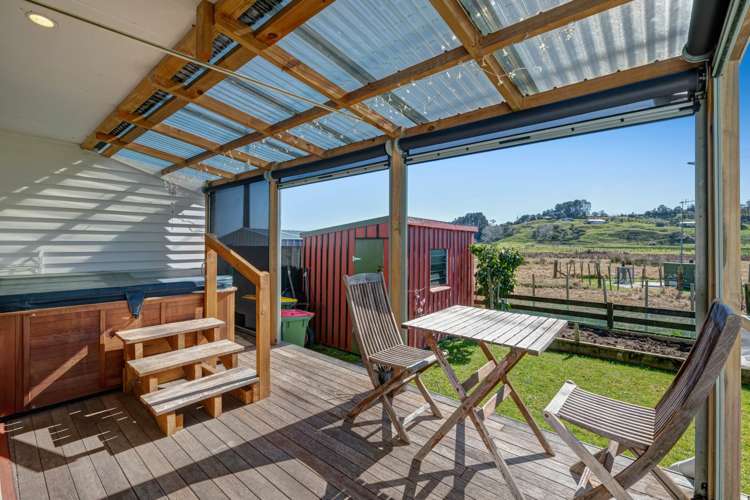 4/12 Miro Street Helensville_13