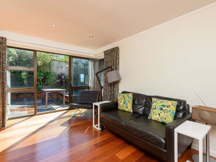 4 Ramphal Terrace Khandallah_6