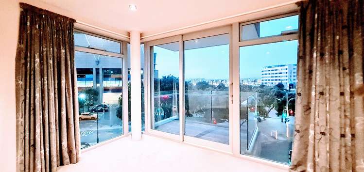 1a/82 Cable Street Te Aro_12