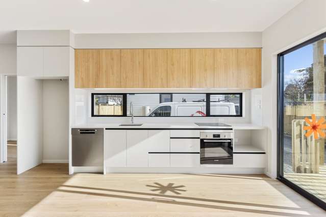 2/67 Aranui Road Mount Wellington_1