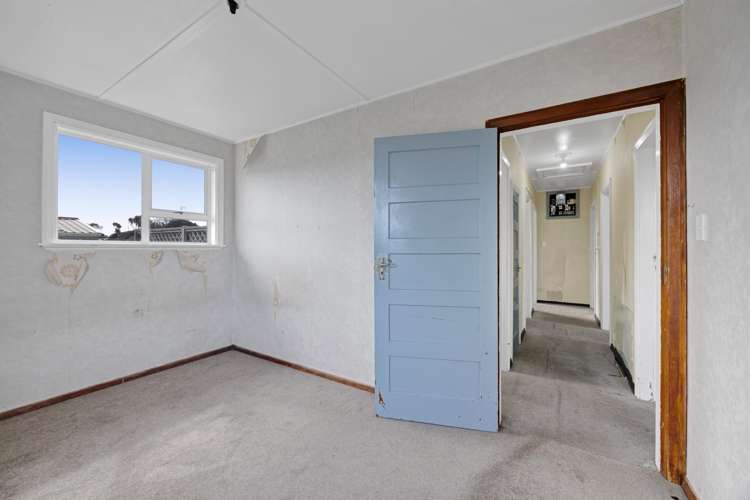 65 Domett Street Opunake_18