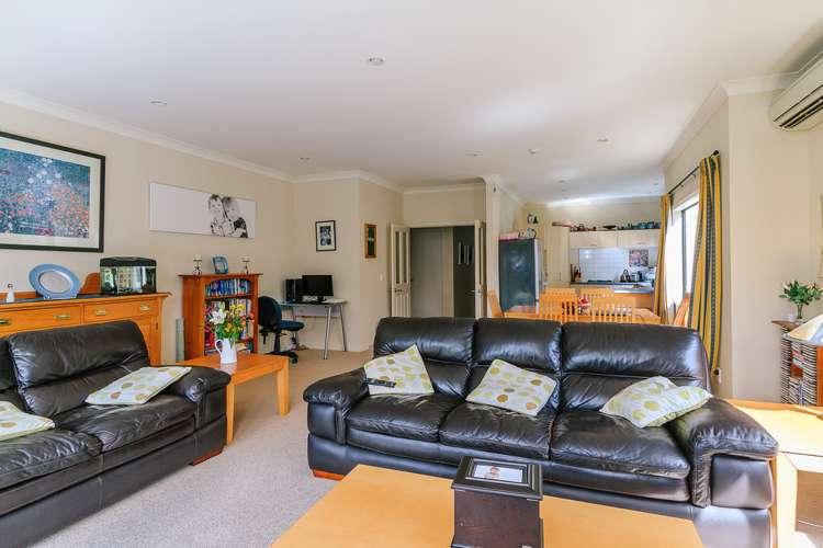 9 Heretaunga Street Petone_3