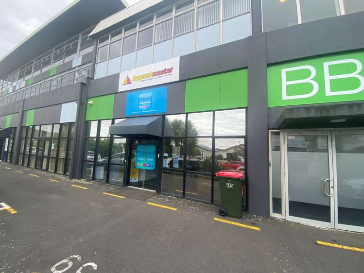 UG12/5 Bouverie Street Petone_3