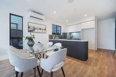 141 Bremner Road_2