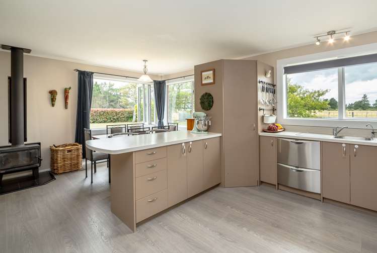 11 Bartons Road Featherston_5