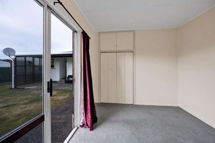 2 Charles Major Place Hawera_15