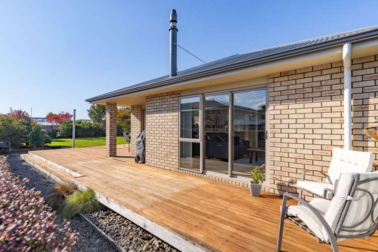 24 Charles Street Carterton_17