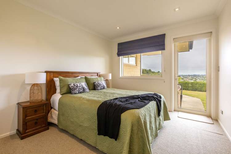 118 Kent Terrace Taradale_13