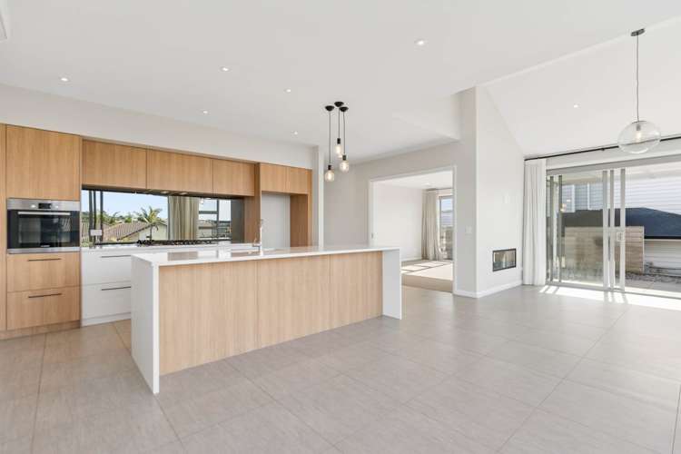 2 Colonial Drive Millwater_7