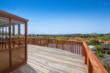 16 Orewa Heights Crescent_2