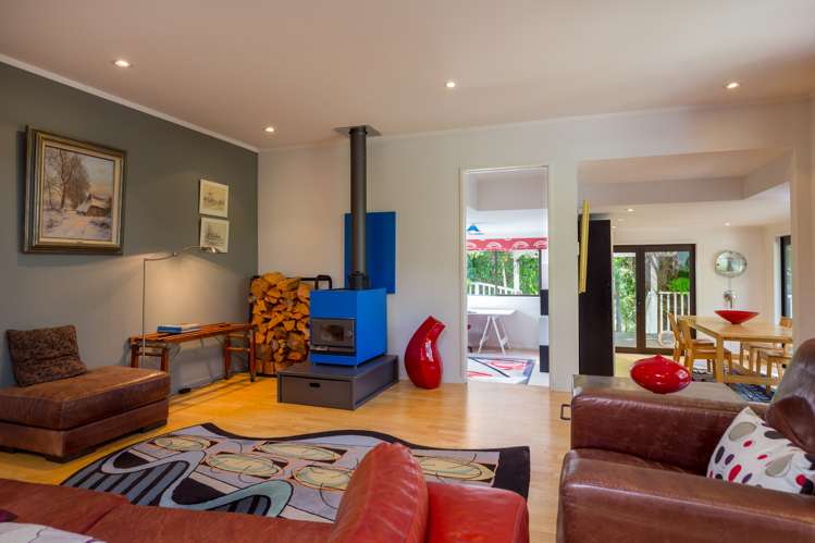 22 Lady Cobham Grove Anakiwa and Surrounds_8