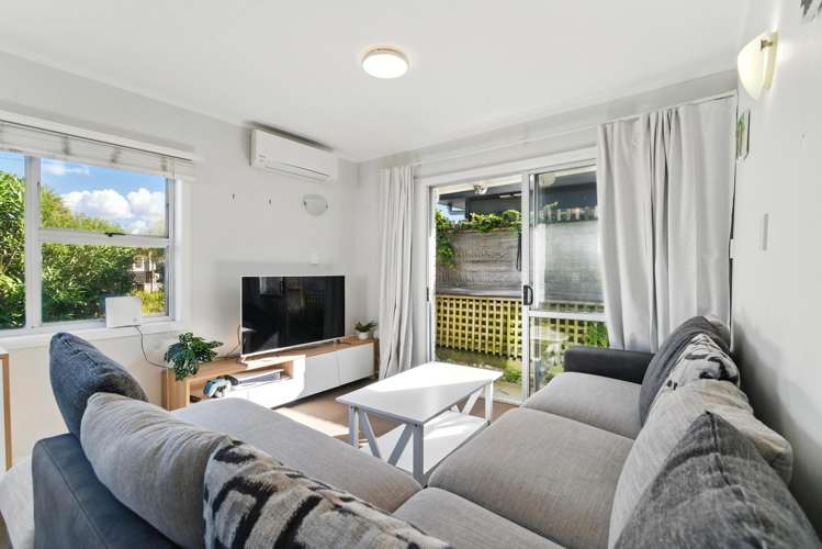 271 Oceanbeach Road Mt Maunganui_4