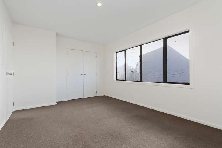 3/6 Ambrico Place New Lynn_1