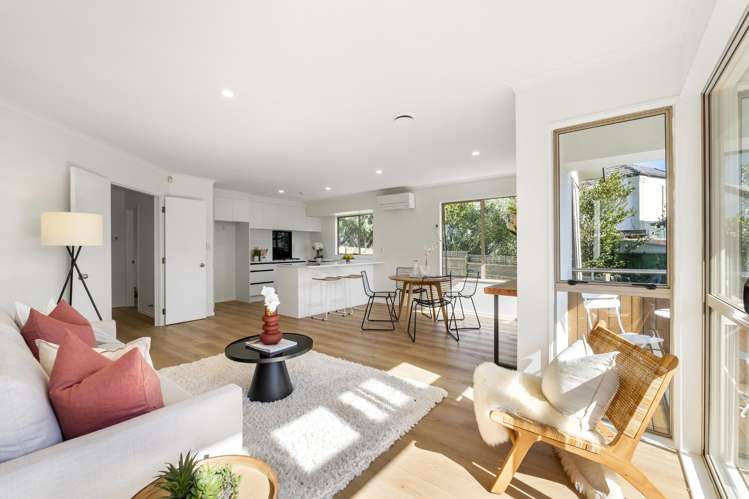 6/17 Matata Street Blockhouse Bay_2