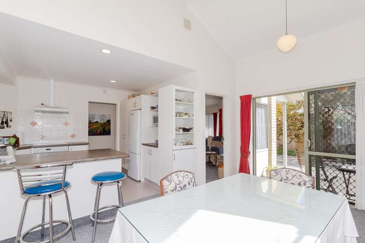 3 Alderney Way Taradale_6