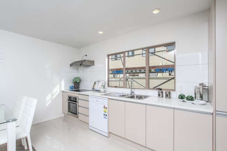 5/14 Ambrico Place New Lynn_6
