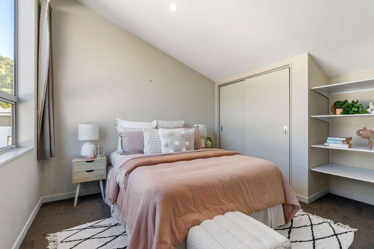 9/8 Thatcher Crescent Crofton Downs_9