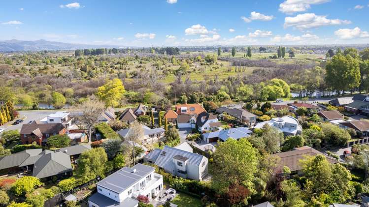 84 Lake Terrace Road Burwood_22