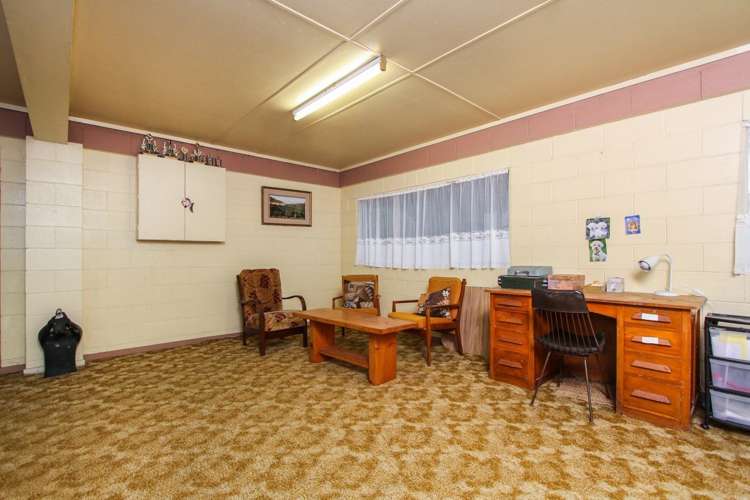 5 Puketitiro Street Glen Eden_17