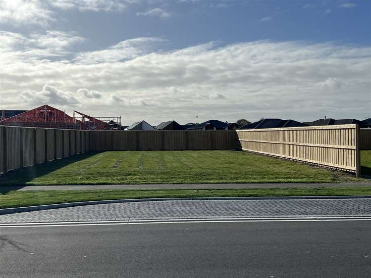 97 Skibbereen Drive Halswell_4