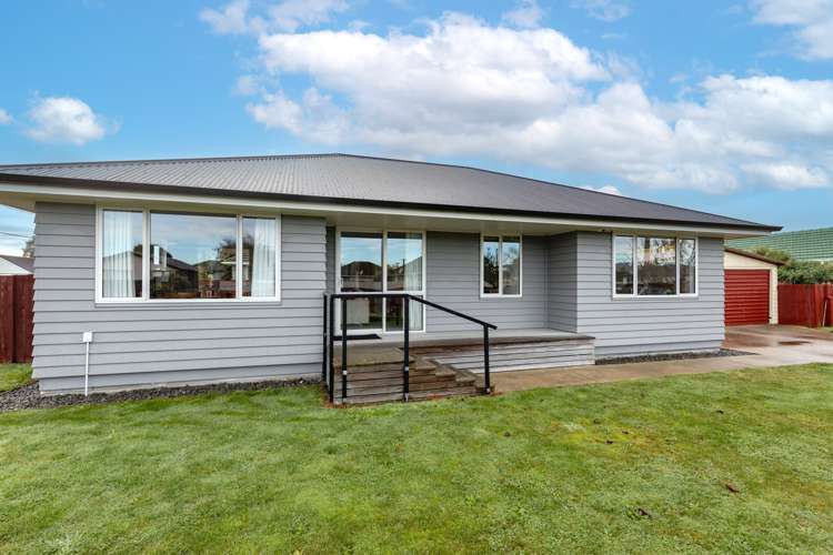 17 Portchester Street Aranui_1