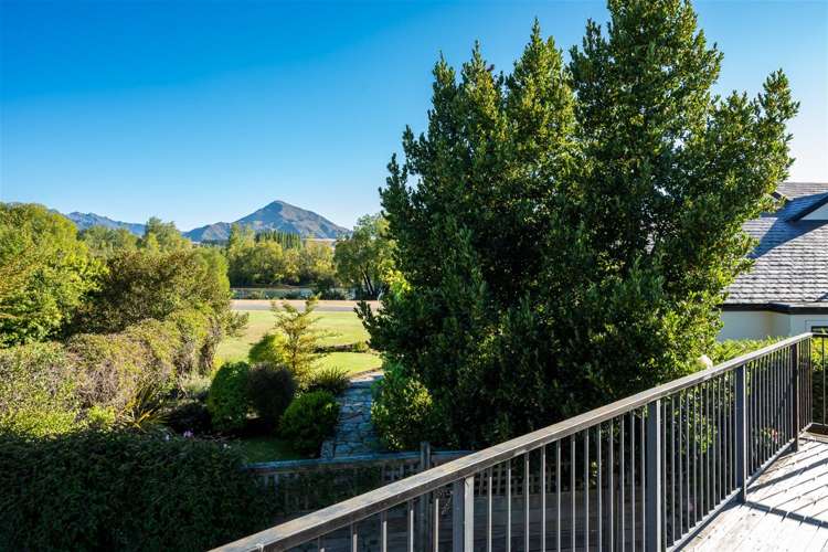 63 Kingston Street Albert Town_16