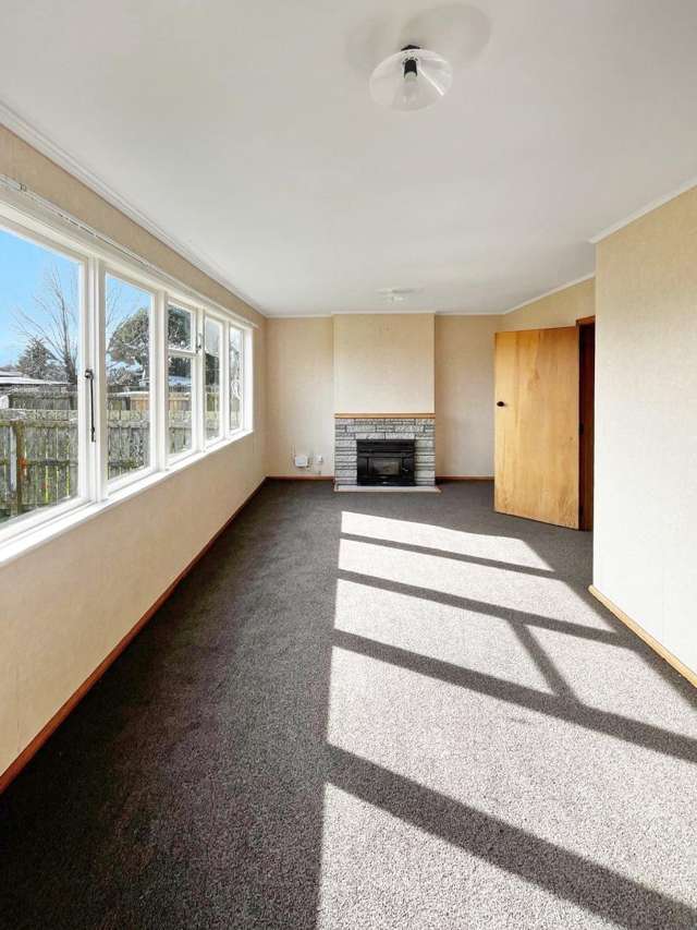 52 Devon Crescent 10985_2