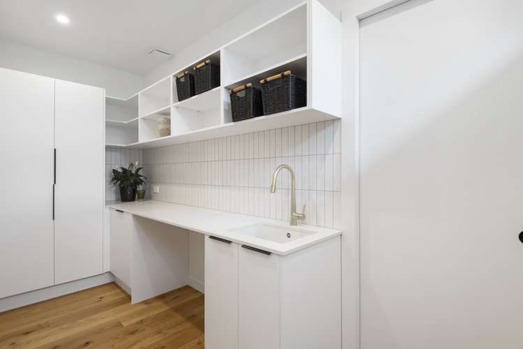 29a Merani Street Narrow Neck_16