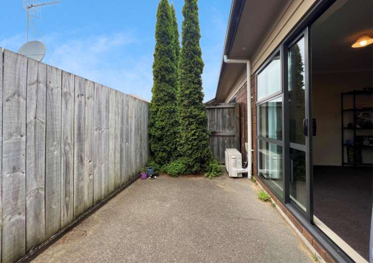2/108 Old Farm Road 1076_7