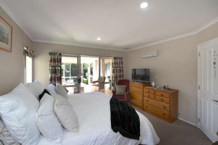 911a Churchill Street Akina_18