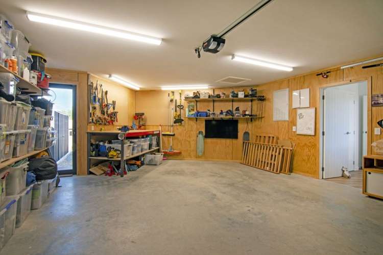 23 Hill Tops Way Stoke_22