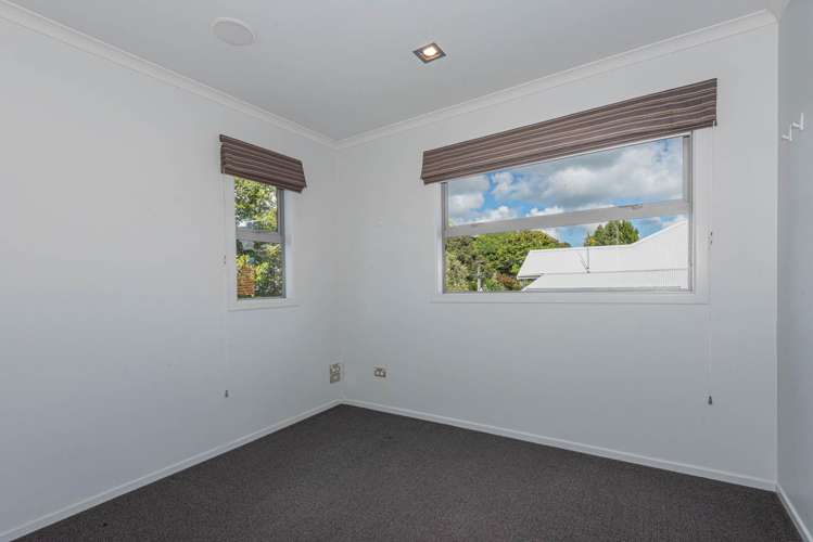 1 Parahaki Street Regent_7