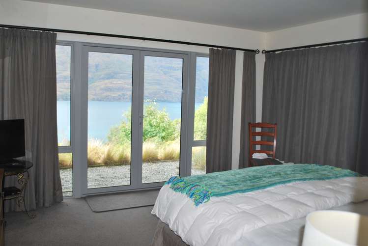 2/70 Dart Place Fernhill/Sunshine Bay_6