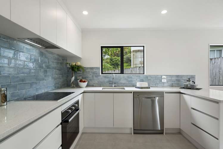 2/26 Blenheim Street Glenfield_7