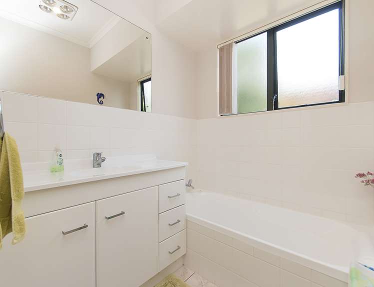 13 Tom Keven Way Pukekohe_9