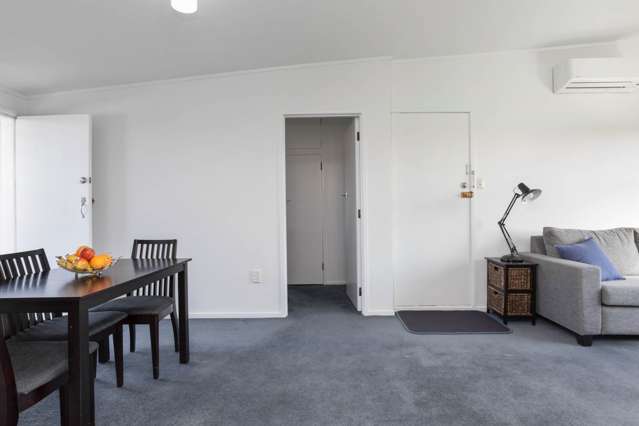 4/5 Kitchener Road Sandringham_3