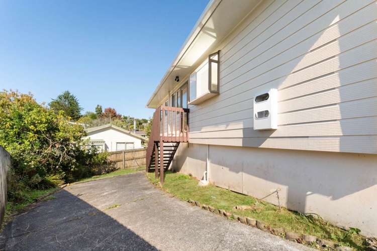 25 Loughanure Place Massey_19