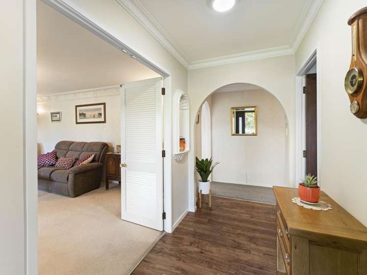 2 Gardone Terrace Conifer Grove_9